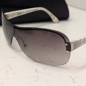 Marc Jacobs early 2000s sunglasses